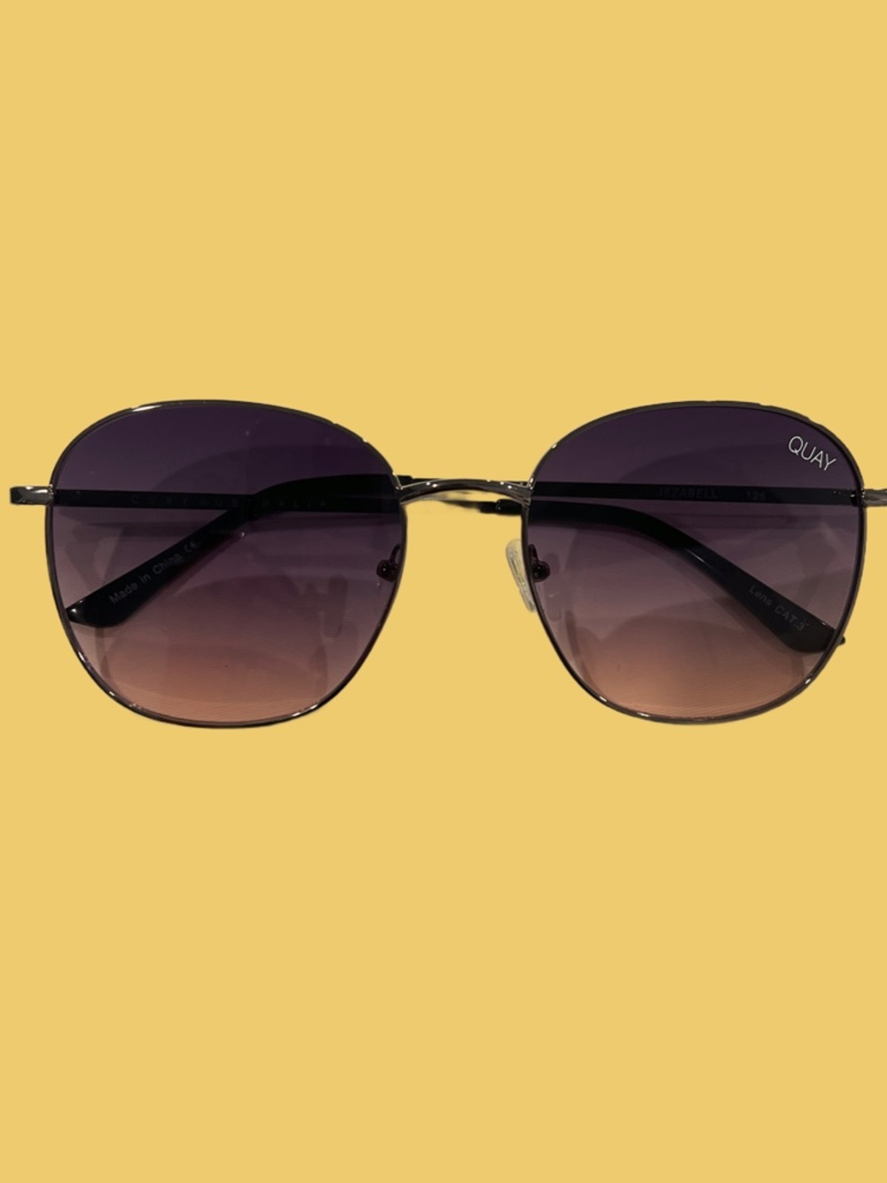 NWOT: Quay Australia Purple-to-Pink Gradient Round Sunglasses - Picture 2 of 4